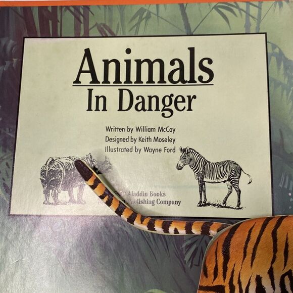 Vintage Animals in Danger Pop-up Book - Hardcover By William McCay. Like New‎ - Picture 2 of 6